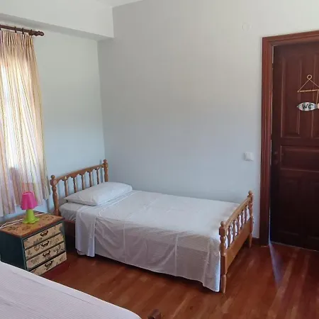 Homer's וילה Makrirrákhi